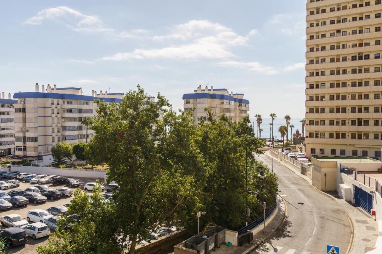 2Nd Line From The Beach , Seaviews + Parking &Pool Benalmádena Kültér fotó
