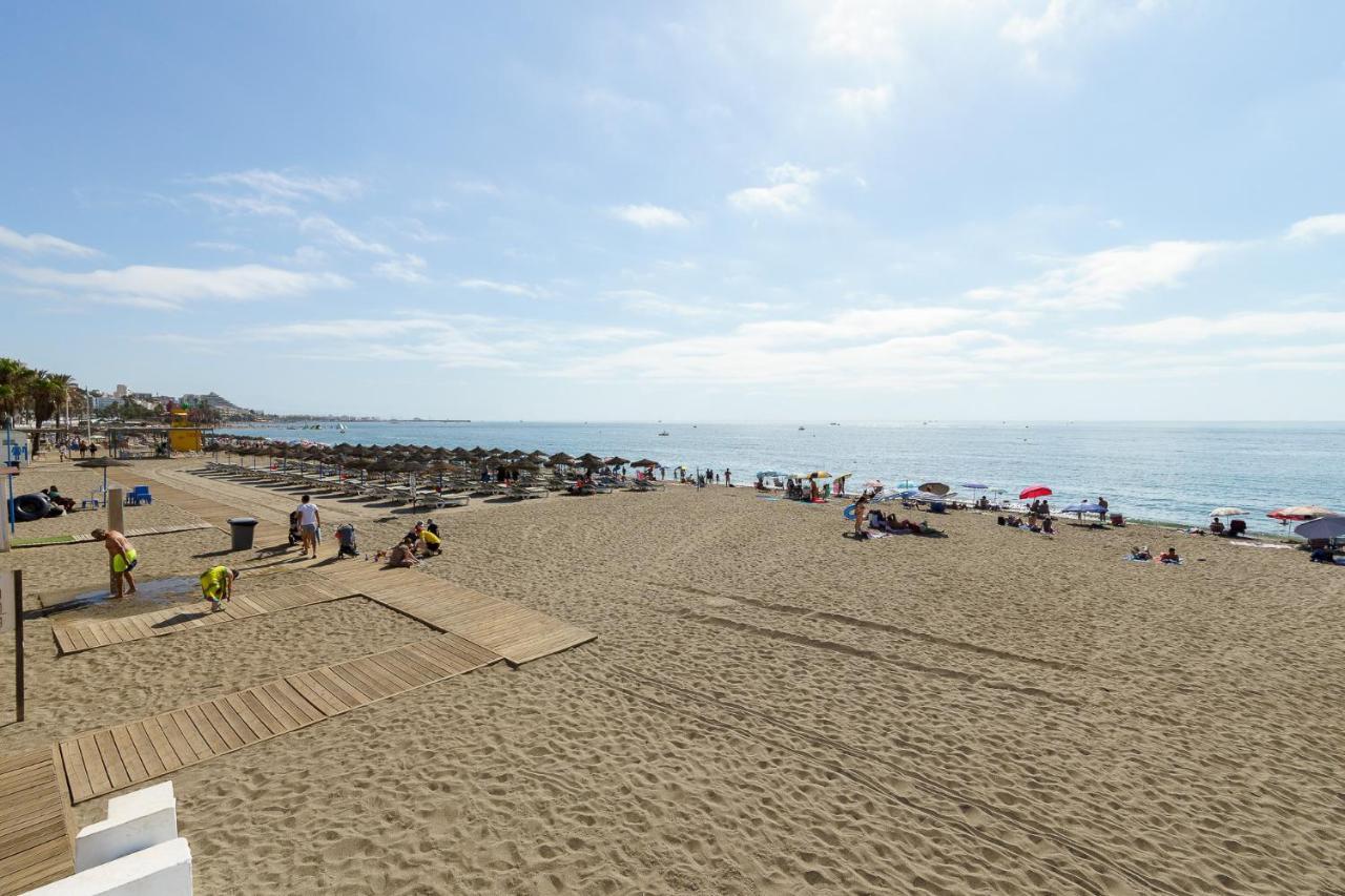 2Nd Line From The Beach , Seaviews + Parking &Pool Benalmádena Kültér fotó